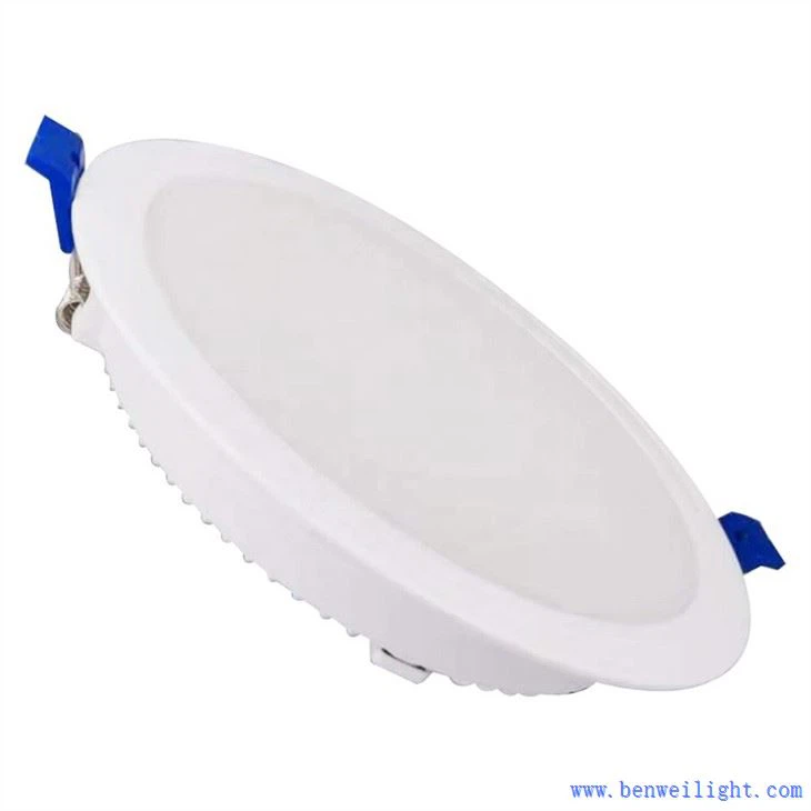 Petites lumières LED à écran plat