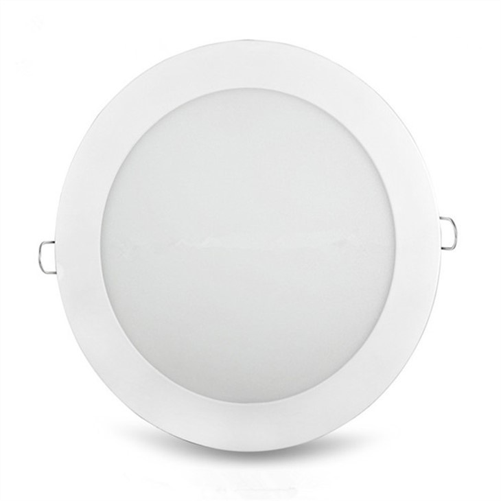 Downlight LED découpé de 150 mm
