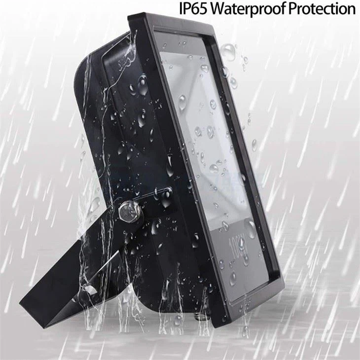 Remplacement de la lumière d'inondation menée