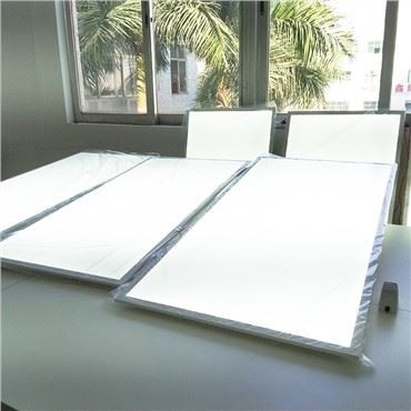 Plafond Suspendu 2x2 Lumières Led