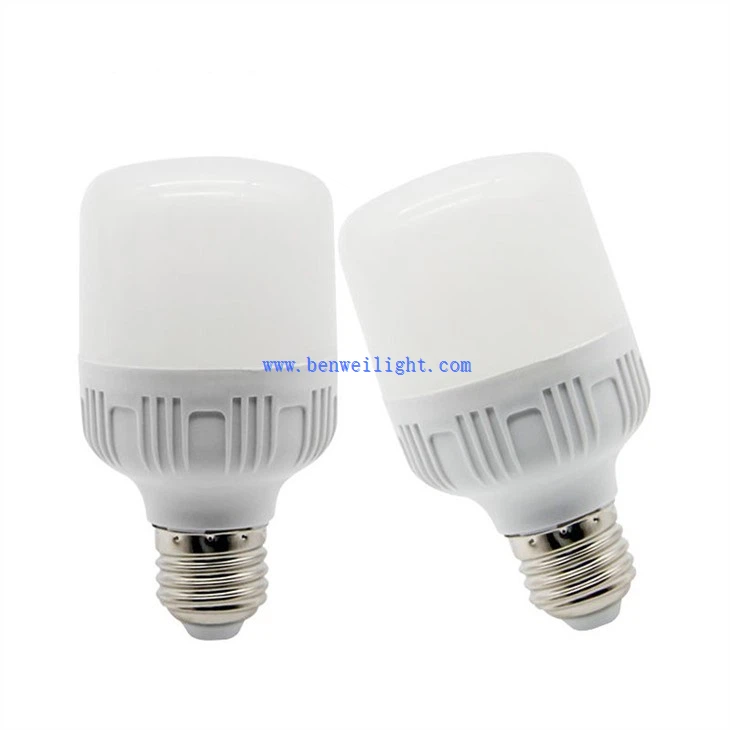E27 bulb 800 Lumens 18 SMD 2835