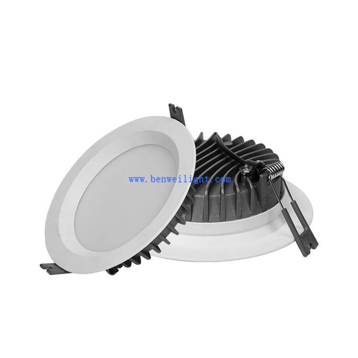 Downlight LED COB réglable