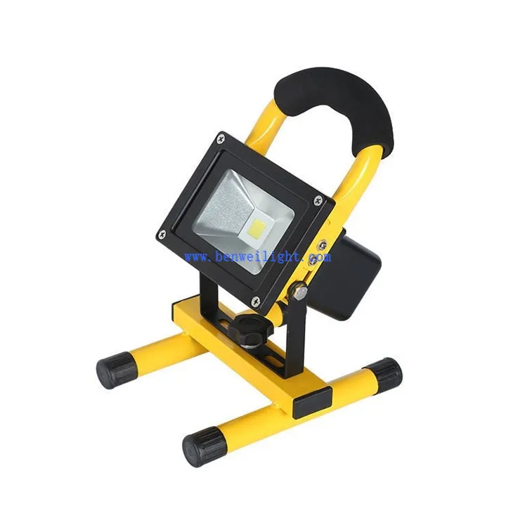 portable battery operated flood lights