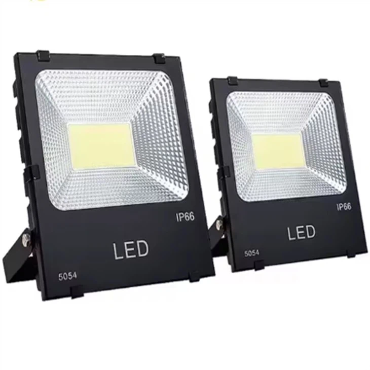 Les lumières de sécurité du stade extérieur ont mené 200W