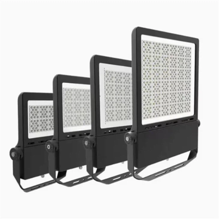 Lumières d'inondation menées à l'extérieur du stade