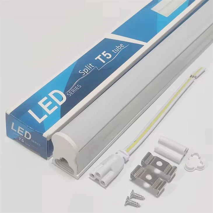 Tube lumineux LED T5 pour atelier